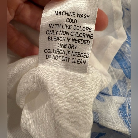 Sweet Lemon Blue and White Floral Deep V-Neck Lace Tiered Gathered Waist Dress - Picture 11 of 14